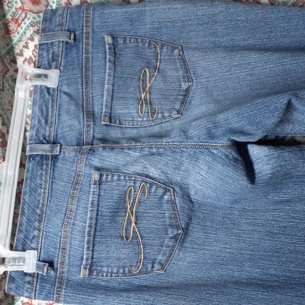 Style & Co Straight Leg Blue Jeans, Size 8 - Picture 7 of 8